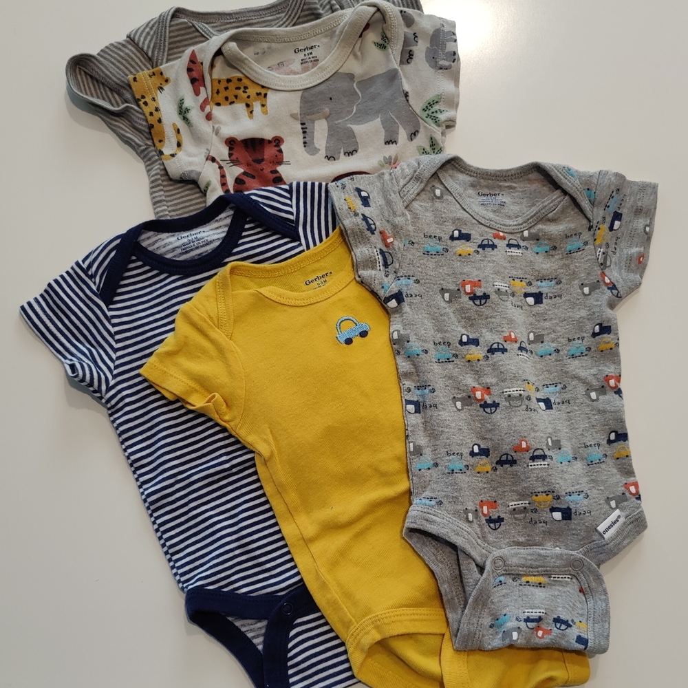 Bundle Of 5 Gerber's Onesies - Stripes, Animals, Cars